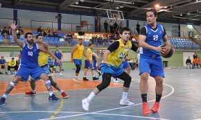 El CB Cambrils enceta l'any amb una còmoda victòria a la pista de l'AE Claret