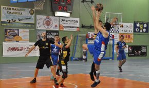 El CB Cambrils perd a casa davant el Vet. CB Salle Reus