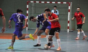 El Laguna perd el seu primer partit i ho fa a casa davant La Sentiu