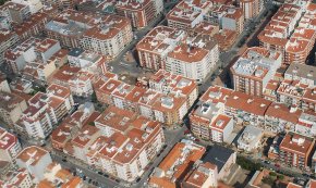 El ple rebutja una moció de Cs per a la prevenció d'incendis d'habitatges connectats il·legalment a la xarxa elèctrica