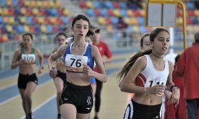 Maria Taggi queda dissetena en la categoria s-16 del campionat de Catalunya de cros