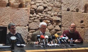 La plataforma «Mercaderies per l'interior» presenta un manifest per garantir la provisionalitat del tercer fil per la línia de la costa