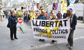 Avis i Àvies, una setmana més amb la reivindicació de la llibertat dels presos polítics com a bandera