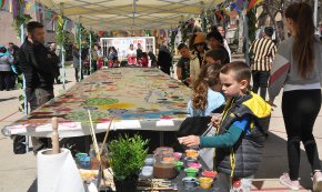 El barri de Nou Cambrils viu la seva jornada veïnal dins de la campanya participativa Fem Barri, Fem Festa!