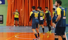 Derrota del CH Cambrils a la pista del CH Canovelles en el seu penúltim partit de lliga