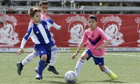 Els grans equips comencen a destacar en les primeres jornades de competició del Mundialito de futbol