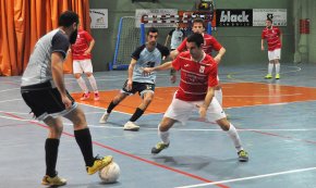 El Mediterrani perd davant un Futsal Valls molt encertat al contraatac