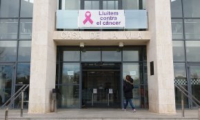 Cambrils se suma al Dia Internacional contra el càncer 