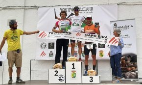 El triatleta cambrilenc Òscar Martínez queda segon al Triatló de Sierra Nevada