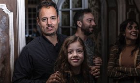Denis Rovira, director de La influencia: «És una pel·lícula molt terrorífica perquè es basa en terrors reals i molt humans»
