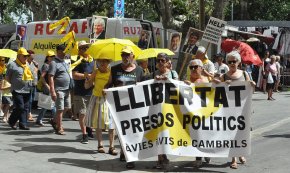 Els Avis i Àvies segueixen incansables amb les seves concentracions setmanals
