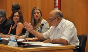 Joan M. Artigau: «Senyora Marta (Borràs), senyor Lluís (Abella), no tot s'hi val per una cadira i un sou»