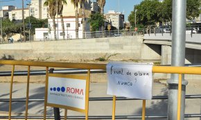 Queixes per l'estat inacabat de les obres del pont de la riera d'Alforja, un any després de la seva obertura