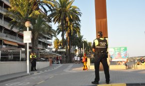 Top manta a Cambrils; augmenta, es manté o disminueix?