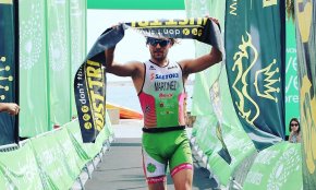 Primera posició per al cambrilenc Òscar Martínez a la modalitat «short» del Triatló de l'Hospitalet de l'Infant