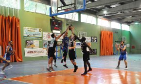 El CB Cambrils debuta a la lliga amb una victòria a casa contra el Reus Ploms Salle