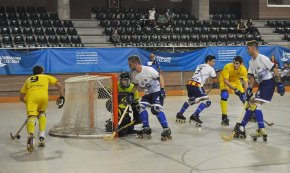 Dos gols en dos minuts condemnen el Cambrils CH davant del Sant Just
