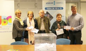 La campanya «Viatja i Guanya» premia a tres persones usuàries de l'autobús urbà