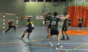 El CH Cambrils s'endú un punt contra La Garriga i surt de la zona de descens