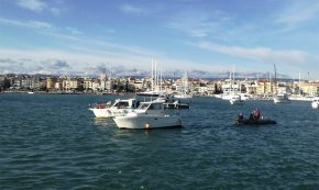 L'embarcació cambrilenca Irene IV, guanyadora del Concurs de Pesca del Calamar Cheers