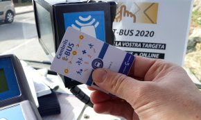 Les persones empadronades a Cambrils poden sol·licitar o renovar la T-BUS pel 2020 a partir de l'1 de desembre 