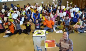 L'alumna de l'escola La Bòbila, Maya A. Reynolds, guanya el primer premi del concurs Bic Graphic Europe
