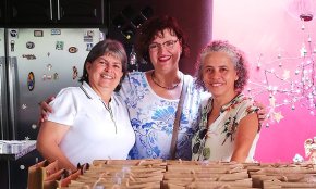 La cambrilenca Montse Forcadell viatja a Costa Rica i Mèxic per oferir diferents cursos de patchwork 
