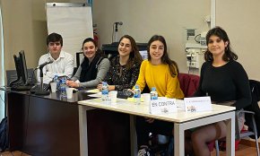 Un equip de l'institut Ramon Berenguer IV queda finalista a la Lliga de debat