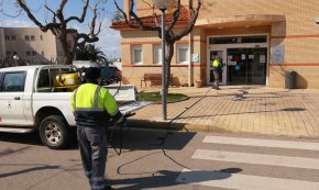 L'Ajuntament de Vandellòs i l'Hospitalet de l'Infant inicia la desinfecció de la via pública