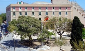 La Diputació de Tarragona adapta el conveni amb els consells comarcals per avançar-los ajuts socials per fer front al coronavirus