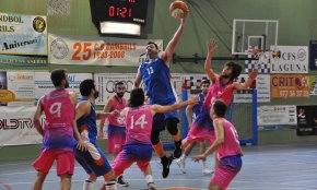 Victòria molt treballada del CB Cambrils davant el CB Torres de Segre