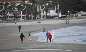 Territori diu que 15 dels 17 municipis que van demanar autorització per muntar instal·lacions a les platges tenen permís