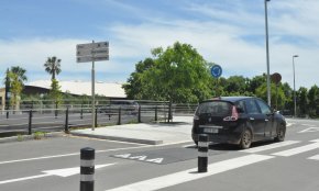 S'instal·len reductors de velocitat al carrer del Monestir d'Escala Dei i al passeig La Salle 