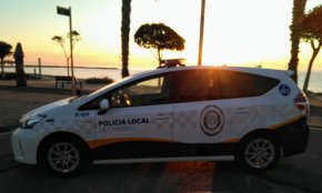 La Policia Local localitza un vehicle aparcat dins d'una zona verda i al seu conductor que triplicava la taxa d'alcoholèmia