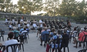 Vetllada de música sardanista al parc del Pinaret amb La Principal de Tarragona i la Cobla Reus Jove