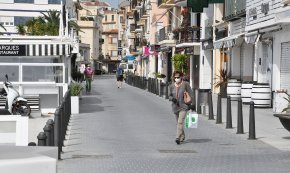 Comerciants i restauradors indignats pel cobrament íntegre i la pujada de la taxa d'escombraries
