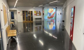 L'Escola d'Adults ofereix el curs de competències digitals COMPETIC 1 