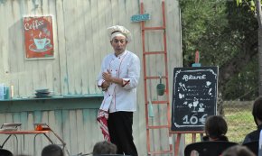 La Vil·la Romana de la Llosa acull l'espectacle «Chef Nature», una imaginativa proposta de teatre infantil gestual