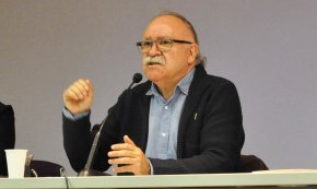 El cambrilenc Josep-Lluís Carod-Rovira es recupera d'una delicada intervenció quirúrgica