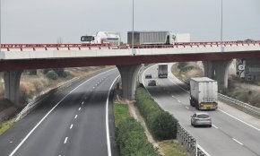 El Parlament insta el govern espanyol a no ampliar les concessions de l'AP-7 i l'AP-2
