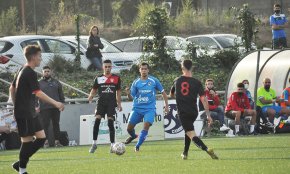 La Federació Catalana de Futbol preveu que el cap de setmana del 5 i 6 de desembre es puguin reprendre les competicions