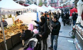Tot a punt per a una nova edició del Mercat de Nadal a la plaça de la Vila