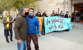 El veí de Montbrió investigat per injúries a la Corona s'acull al dret de no declarar davant l'Audiència Nacional 