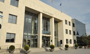 S'aprova inicialment el pressupost per a l'any 2021, de 47,7 milions d'euros, amb el vot en contra de tota l'oposició en bloc