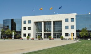 Els tècnics informàtics de l'Ajuntament segueixen treballant per restablir l'accés als servidors que van ser bloquejats per l'atac