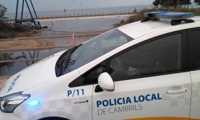Detinguts dos homes amb antecedents delictius en un control de la Policia Local