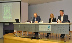 Sònia Roca Juncà debuta com a escriptora amb la novel·la policíaca «Ojos en las sombras»