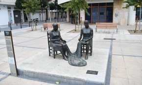 Plaça de l'1 d'Octubre o plaça de les Remendadores?
