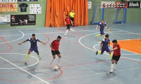 Còmode triomf del Laguna contra l'Alcoletge i cinquena victòria consecutiva per a l'equip cambrilenc 