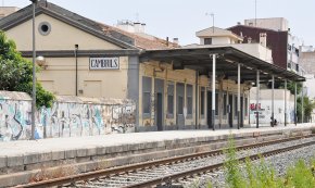 L'Ajuntament estudia la possibilitat de conservar l'edifici de l'antiga estació del tren per convertir-lo en centre cívic